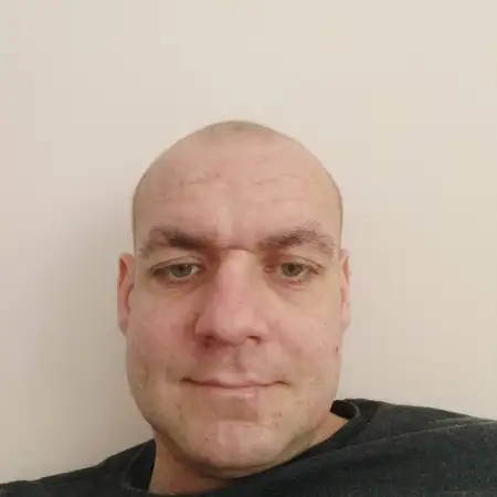 Aleksey, 35